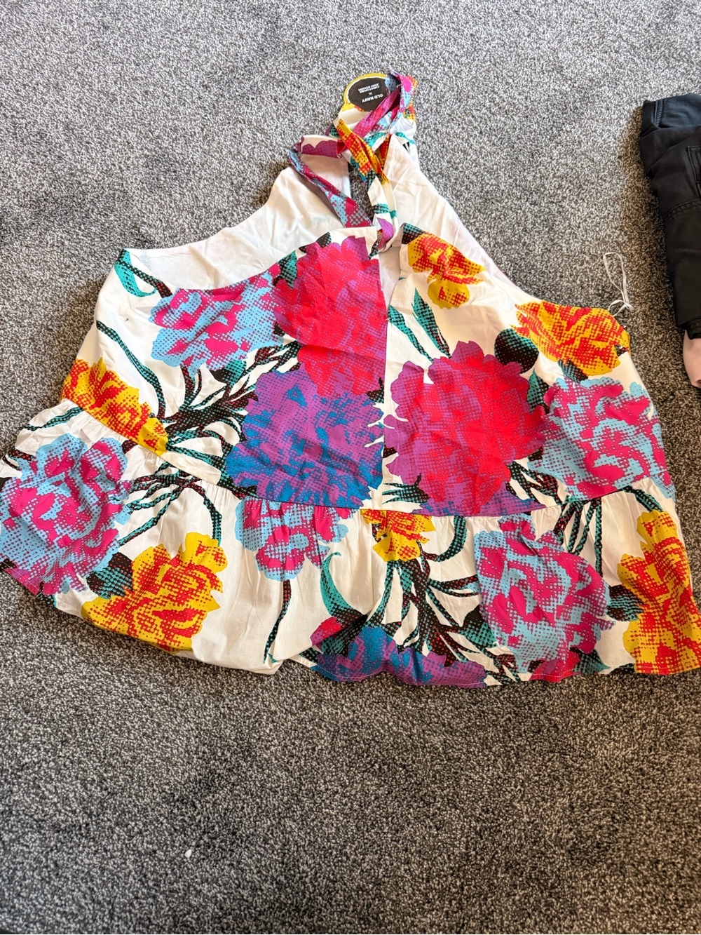 Old Navy x Christopher John Roger’s halter peplum top in floral pattern size 3X
